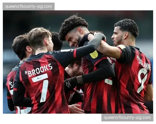 伯恩茅斯后防线实力有所下降 或转而采用4321防反战术 伯恩茅斯后防线实力有所下降 或转而采用4321防反战术